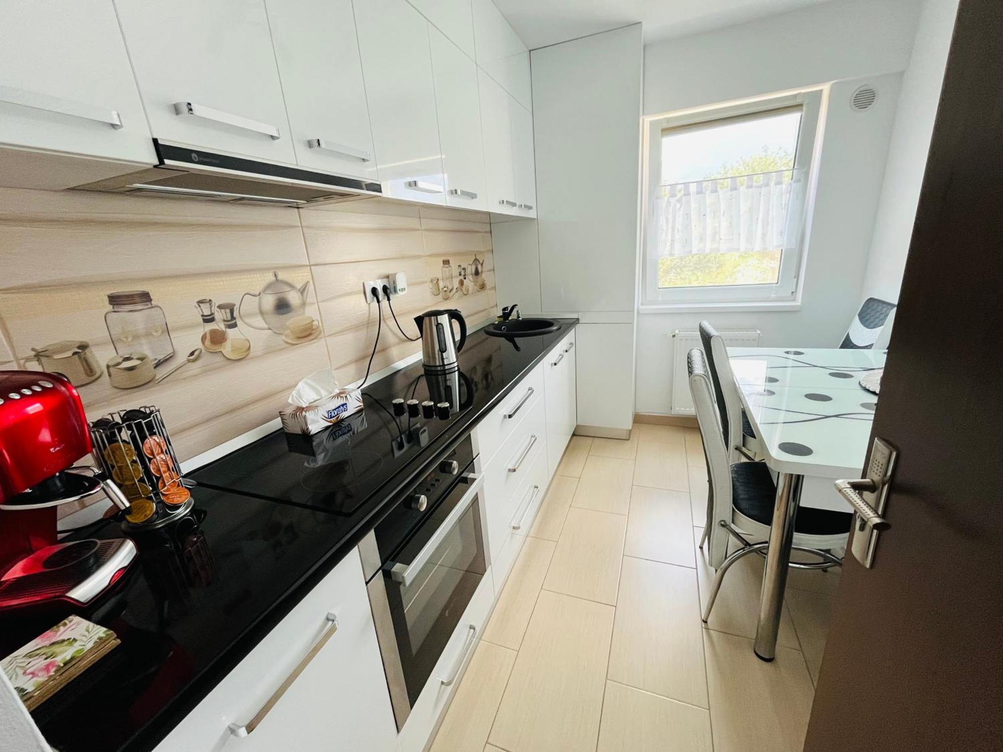 Green Apartaments Zărneşti Buitenkant foto