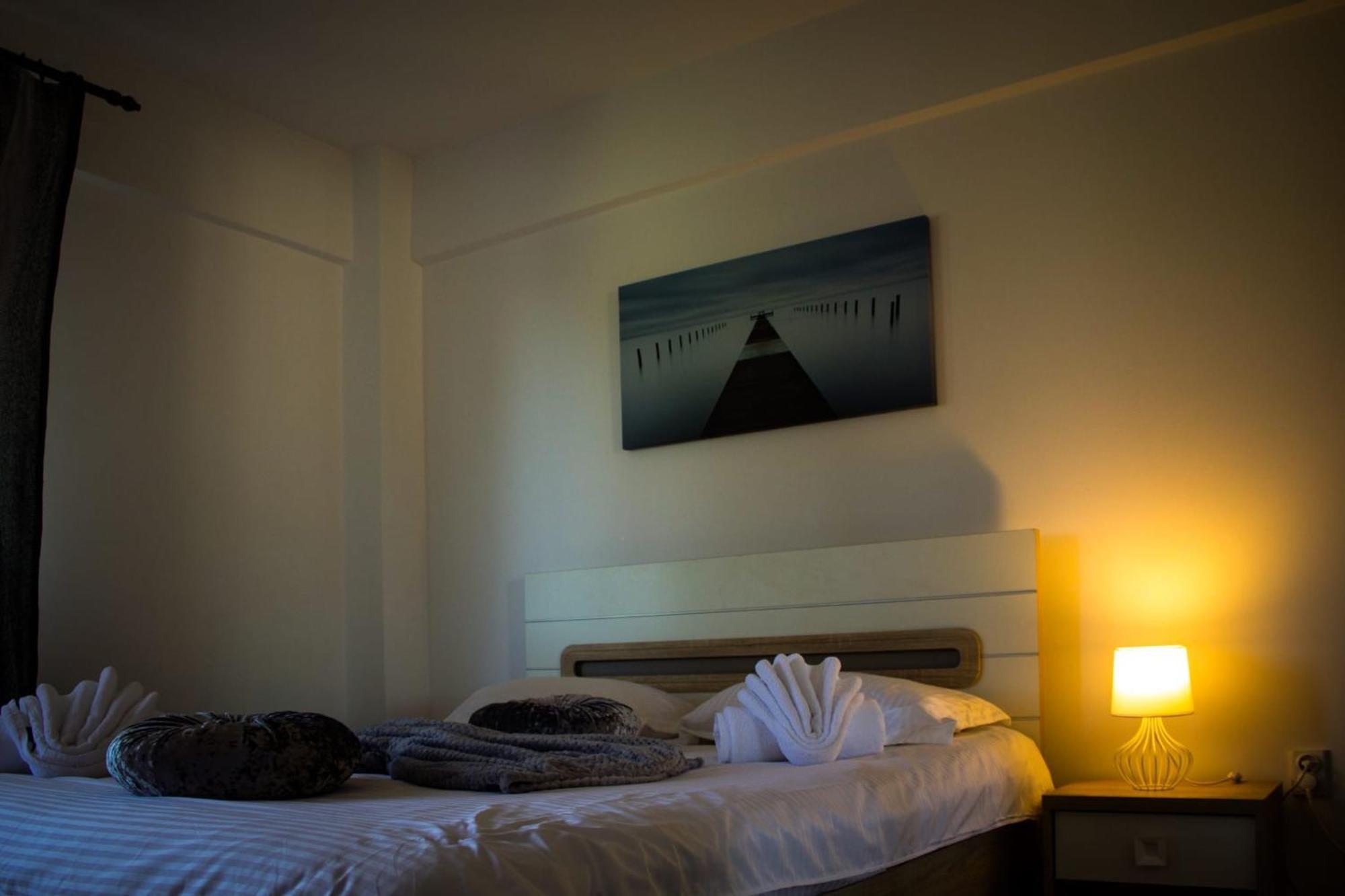 Green Apartaments Zărneşti Buitenkant foto